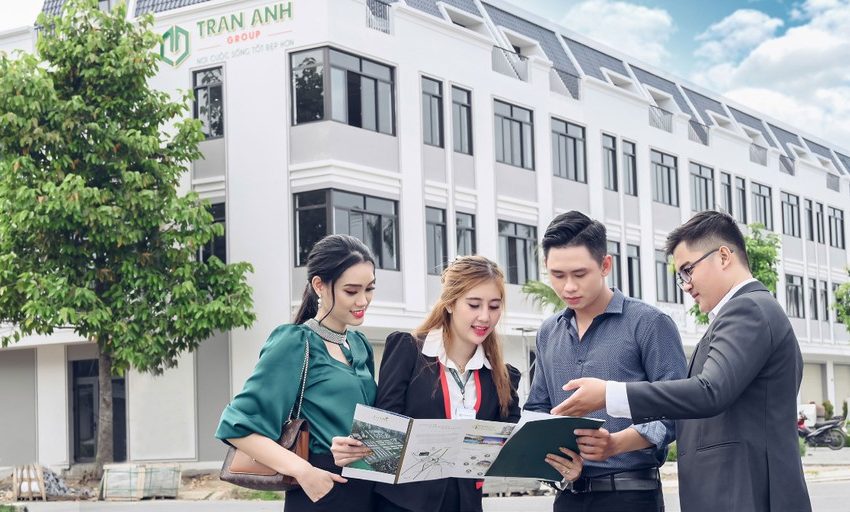 Nhộn nhịp rao bán dự án bất động sản